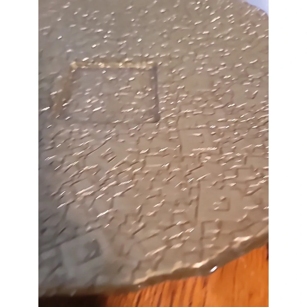 Unmarked this large